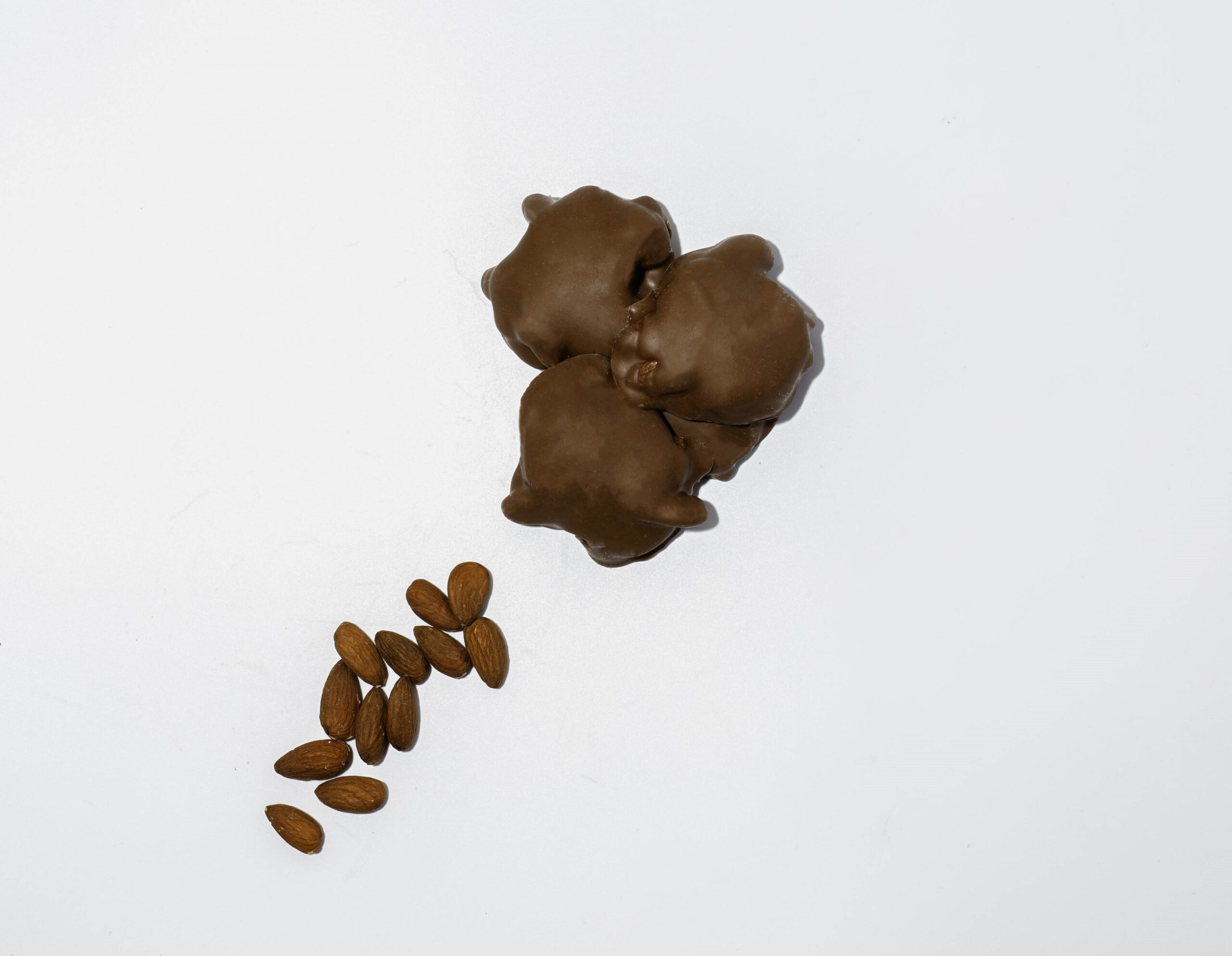 Milk Chocolate Caramel Almond Dreams 300g